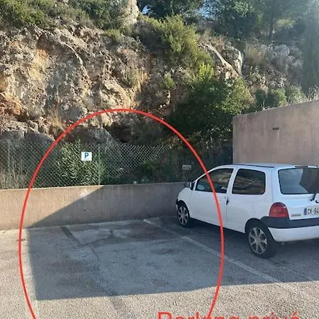 Avec Terrasse Privee Et Vue Exceptionnelle Hyeres